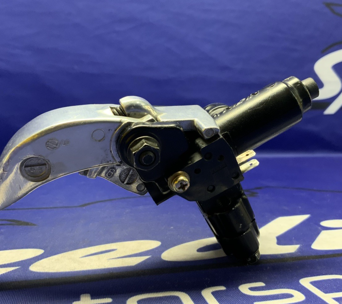 Suzuki Front Master Cylinder Assembly GSXR 600 1997-2000 OEM 59600-17C00