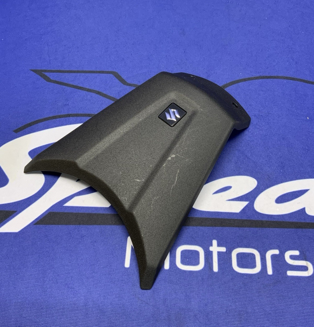 Suzuki Front Fuel Tank Cover GSX-8R 2024-2026 OEM 47561-25L00