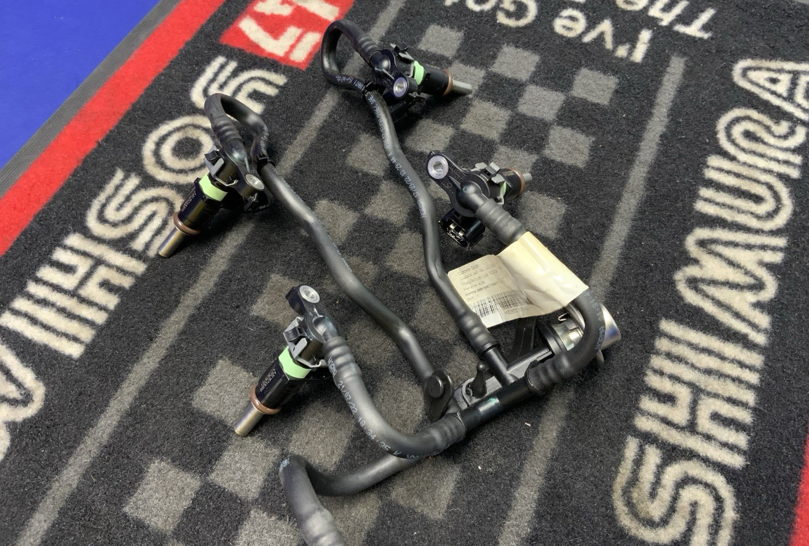 Ducati Lower Fuel Rail W/ Injectors Panigale V4 2021-2025 OEM 59024144B