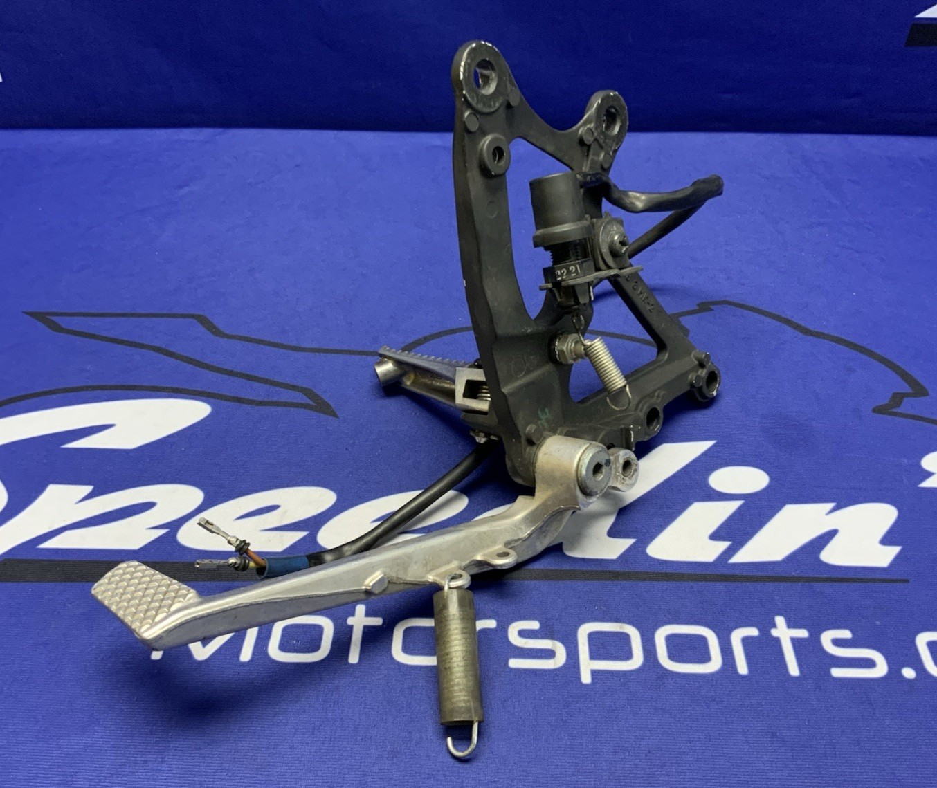 Yamaha Right Front Rear Set W/ Brake Pedal YZF-R1 2009-2013 OEM 14B-27420-00-00