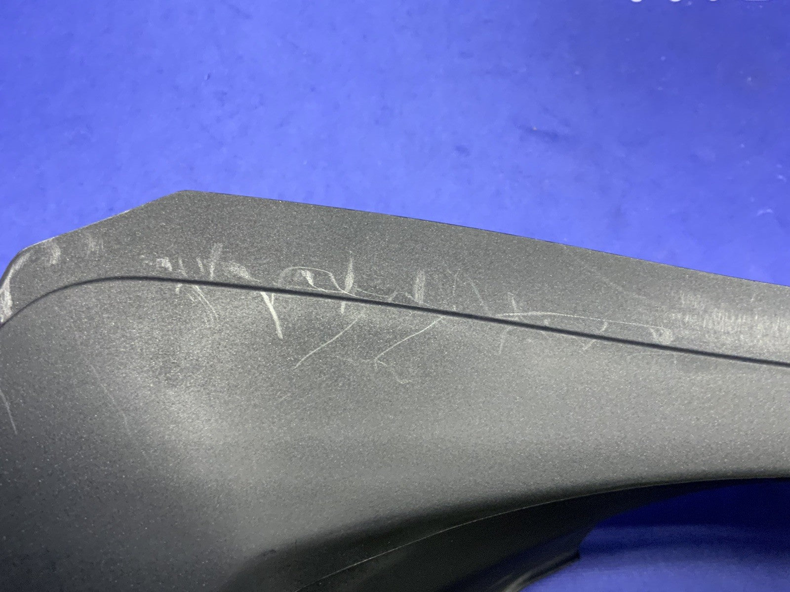 Ducati Left Body Cowl Cover Panigale V2 2020-2025 OEM 4601H651AA-1