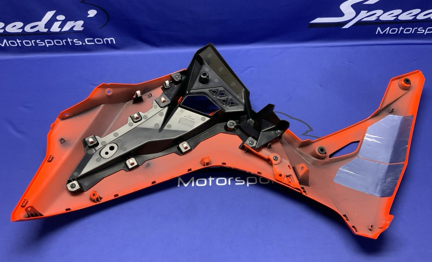 Suzuki Right Complete Fairing (Orange) GSX-8R 2023-2026 OEM 94470-25L10-QRE