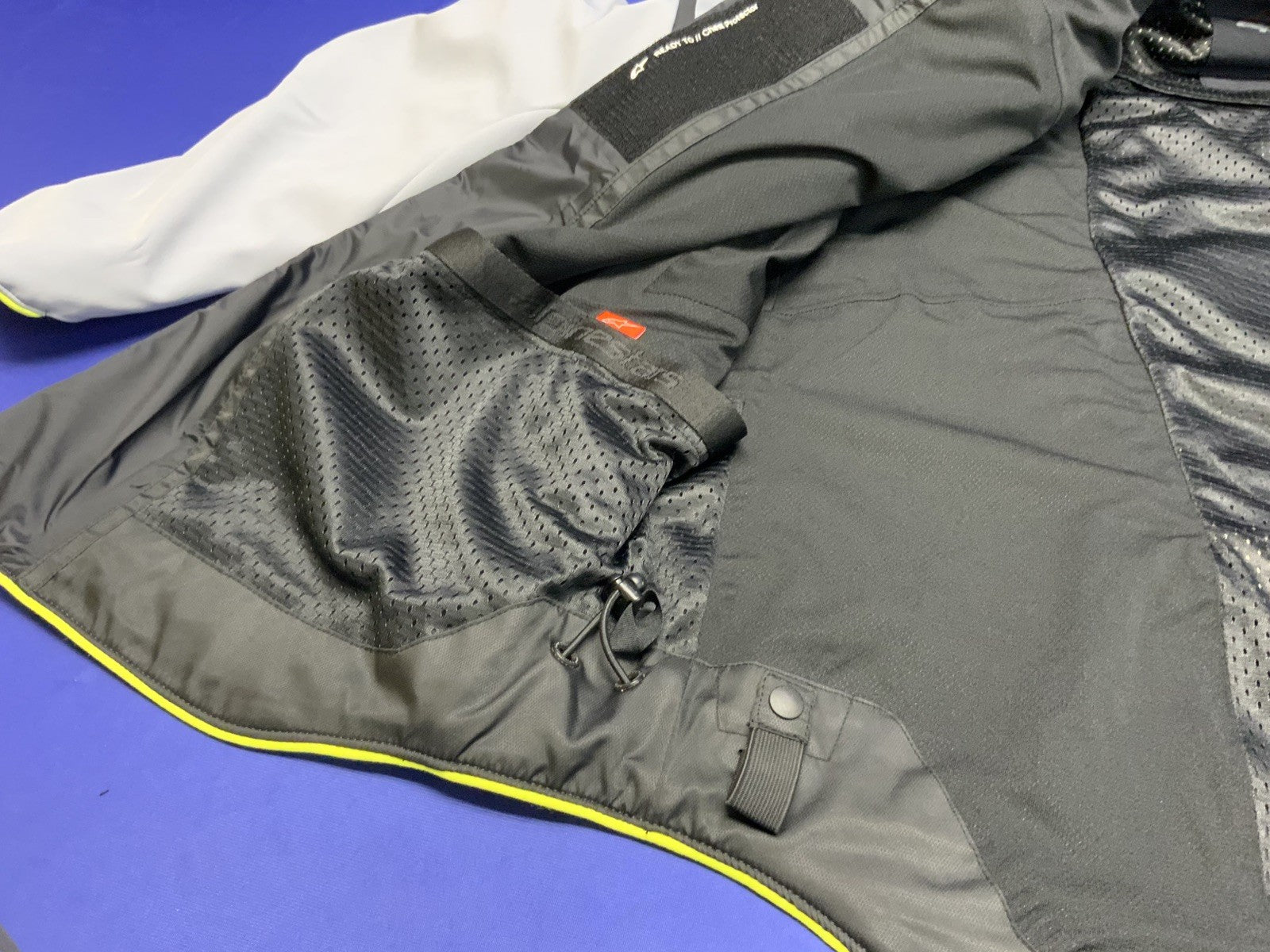 Alpinestars Aerosheel Waterproof Jacket Gray/Yellow Large New 4125007306