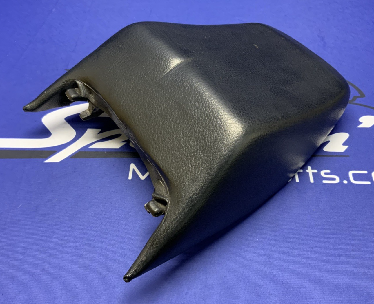 Kawasaki Passenger Seat GPZ1000RX 1986-1987 OEM 53001-1421