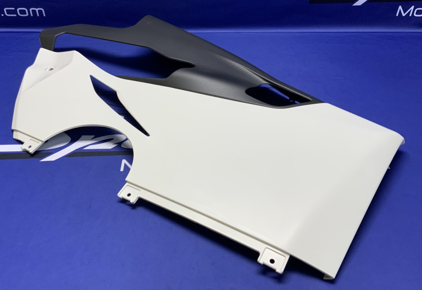 Ducati Lower Fairing Kit (Akrapovic Exhaust) Panigale V4 2018-2021OEM 97180713A