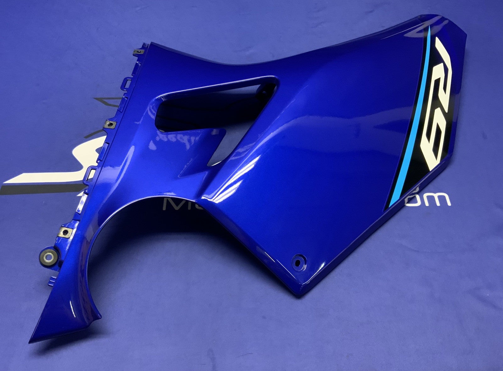 Yamaha Left Fairing (Blue) YZF-R9 2025 OEM BKN-Y283U-00-P0