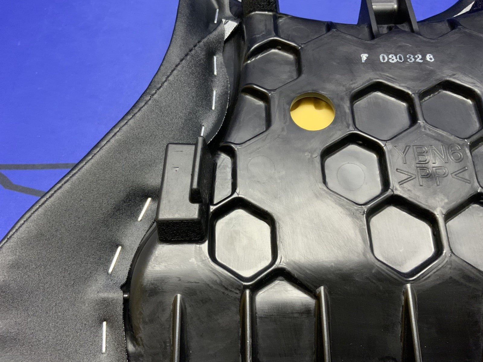Yamaha Seat (Black) YZF-R6 2017-2024 OEM BN6-24710-01-00