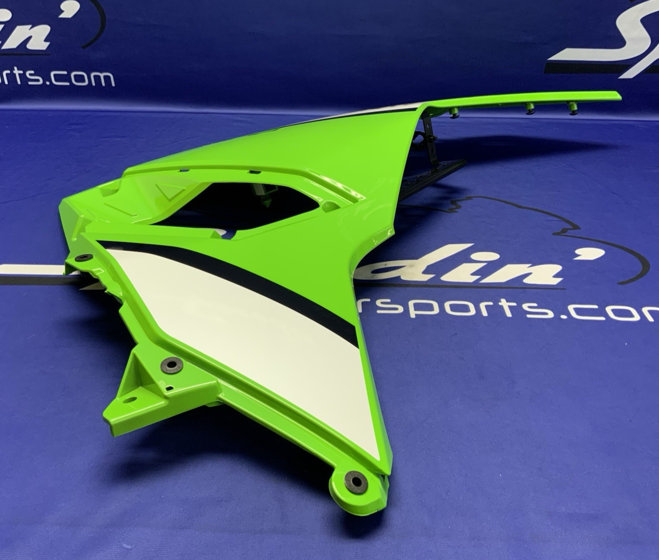 Kawasaki Right Fairing (Green) Ninja 500 2024-2026 OEM 55063-5268-777