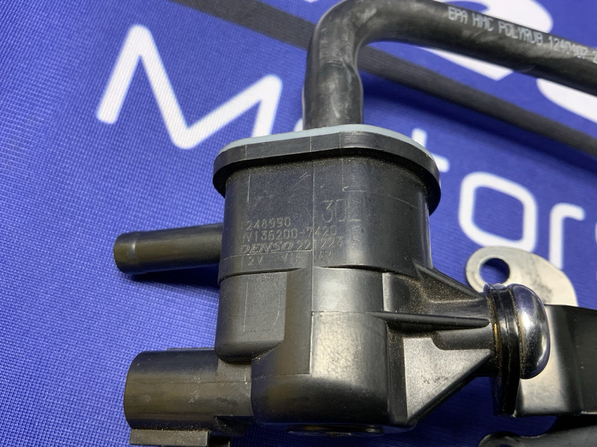Triumph Purge Valve Street Triple RS 2023-2025 OEM T1248990