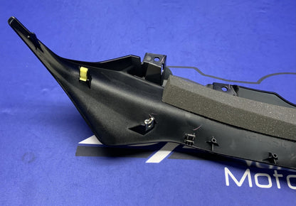 Yamaha Left Upper Fairing (Raven Black) YZF-R6 2017-2026 OEM BN6-2117V-00-P1