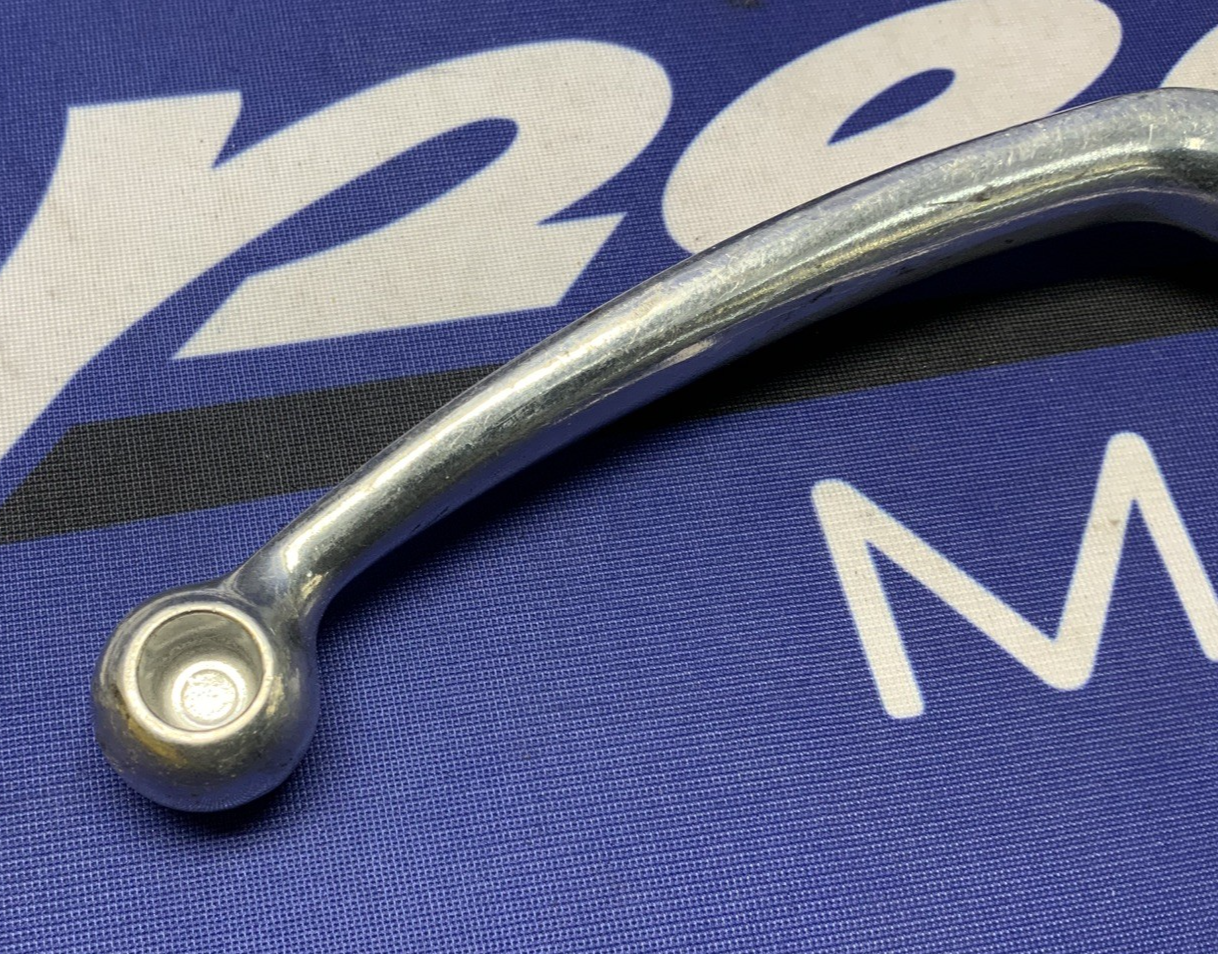 Yamaha Clutch Lever Assy YZF-R6 1999-2010 OEM 2C0-82910-02-00