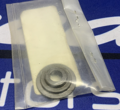 Yamaha Valve Spring Retainer XT600 1985-1995 OEM 2F3-12117-00-00