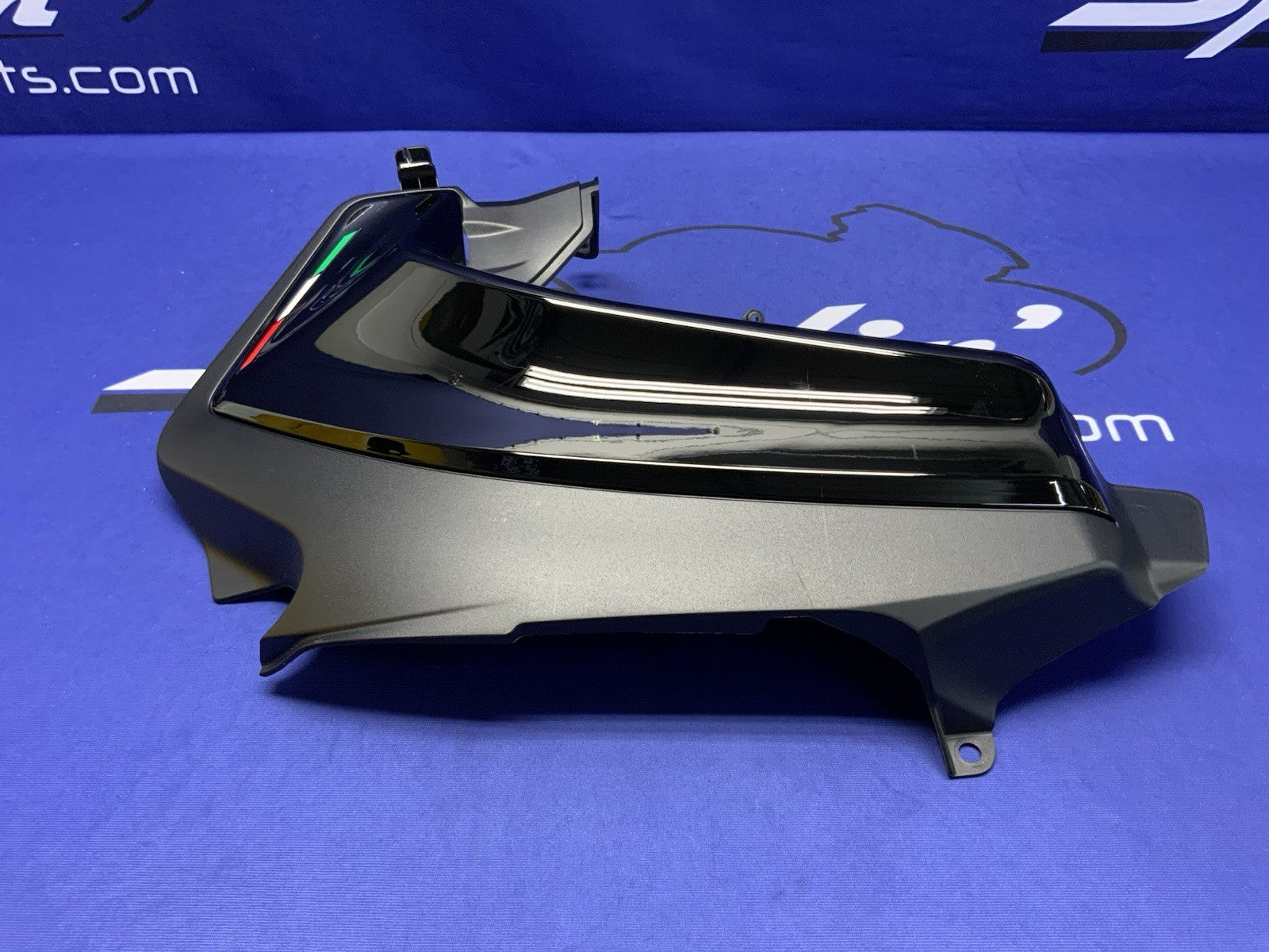 Ducati Left Tank Fairing (Thrilling Black) Panigale V2 20-25 OEM 4801B041AD-2