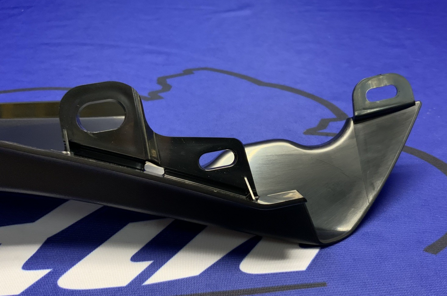 Yamaha Left Seat Filler Trim Yamaha YZF-R7 2022-2025 OEM BEB-2171L-00-00