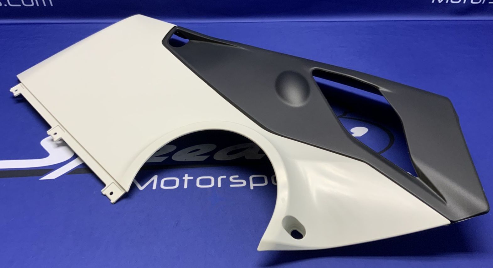 Ducati Lower Fairing Kit (Akrapovic Exhaust) Panigale V4 2018-2021OEM 97180713A