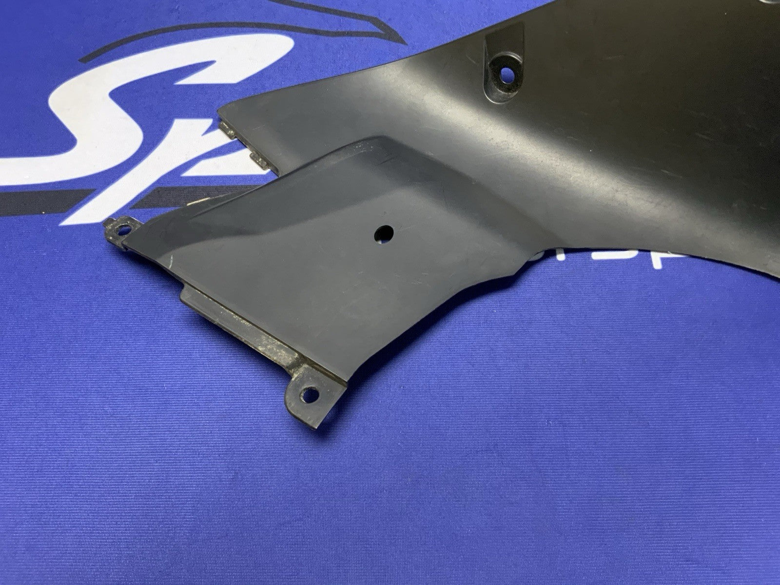 Yamaha Right Inner Fairing Panel YZF-R1 2009-2013 OEM 11B-2836K-00