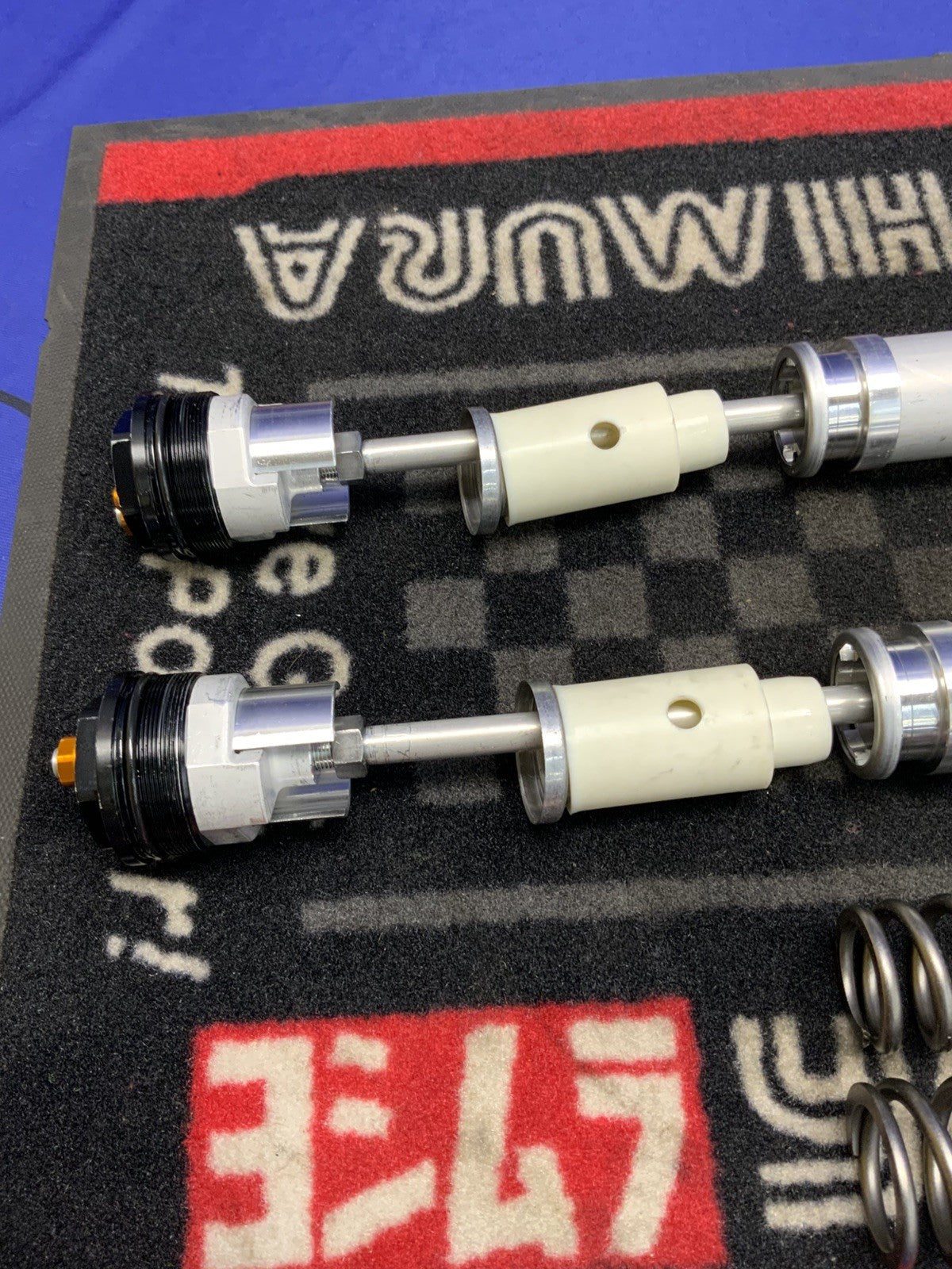 Yamaha Fork Cartridges YZF-R6/Race 2017-2026 OEM BN6-23102-10-00