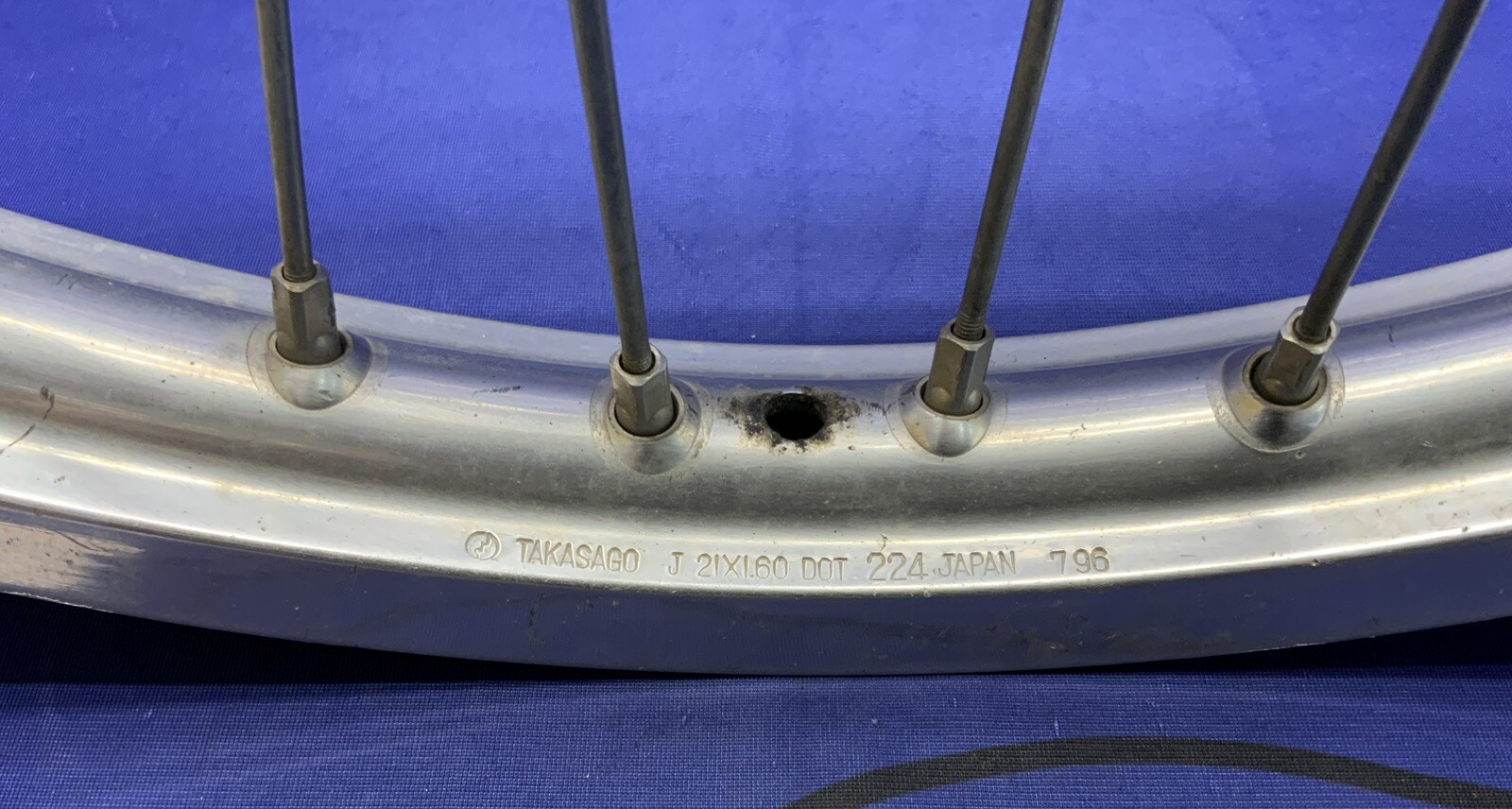 Yamaha Front Wheel Assembly YZ125-250 1990-1998 OEM 4SS-25111-01-00