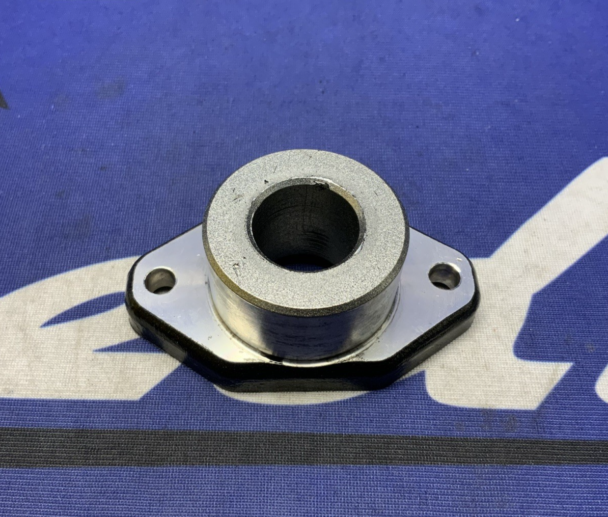 Kawasaki Swingarm Pivot Collar Left Ninja ZX-6RR 2003 OEM 92152-0042-458