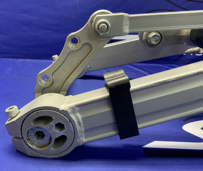Kawasaki Swing Arm Silver ZX1000A 1986-1988 OEM 33001-1240-X3
