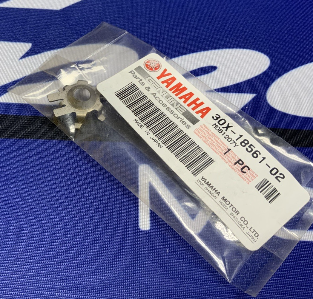 Yamaha  Plate Side 1 Shift Cam Fork  XT350 1985-2000 OEM 30X-18561-02-00