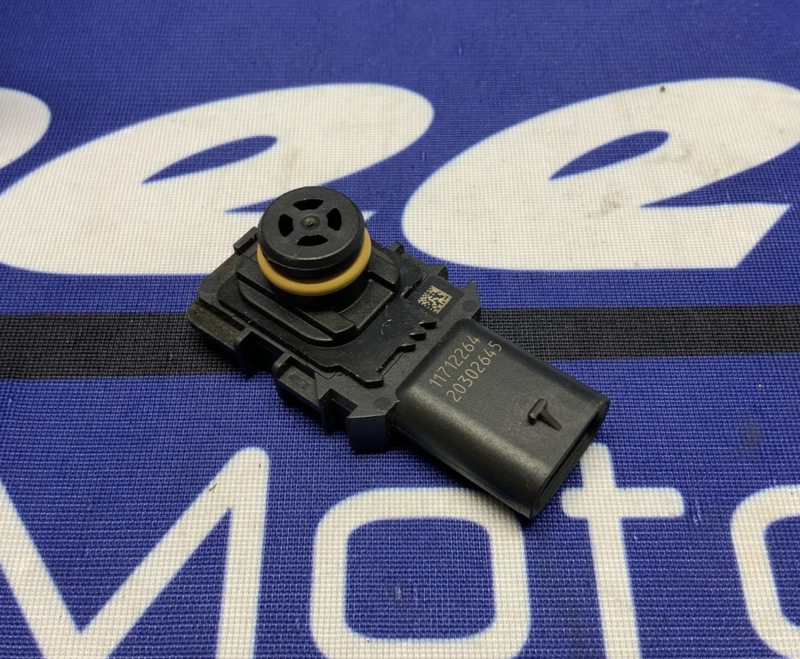 Ducati Pressure Sensor Panigale V4 2018-2024 OEM 11712264