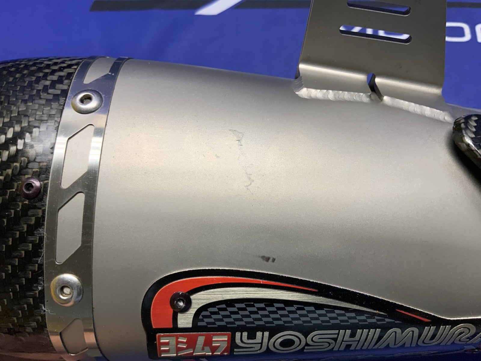 Yoshimura Alpha Slip-On Muffler Suzuki GSX-R1000 2017-2025 11182BP521