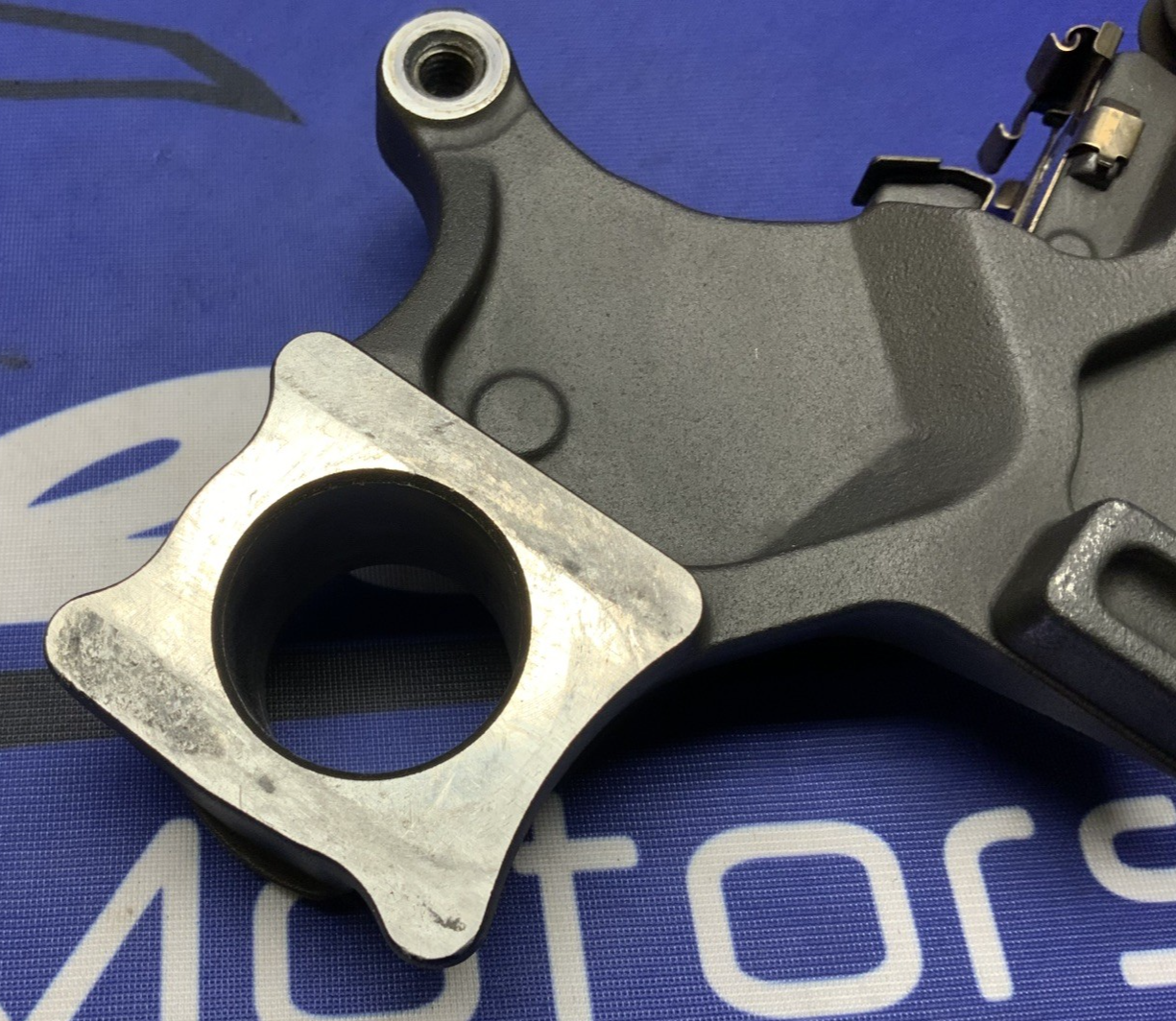 Suzuki Rear Brake Caliper Bracket GSXR 600/750 2006-2007 OEM 69150-01H00