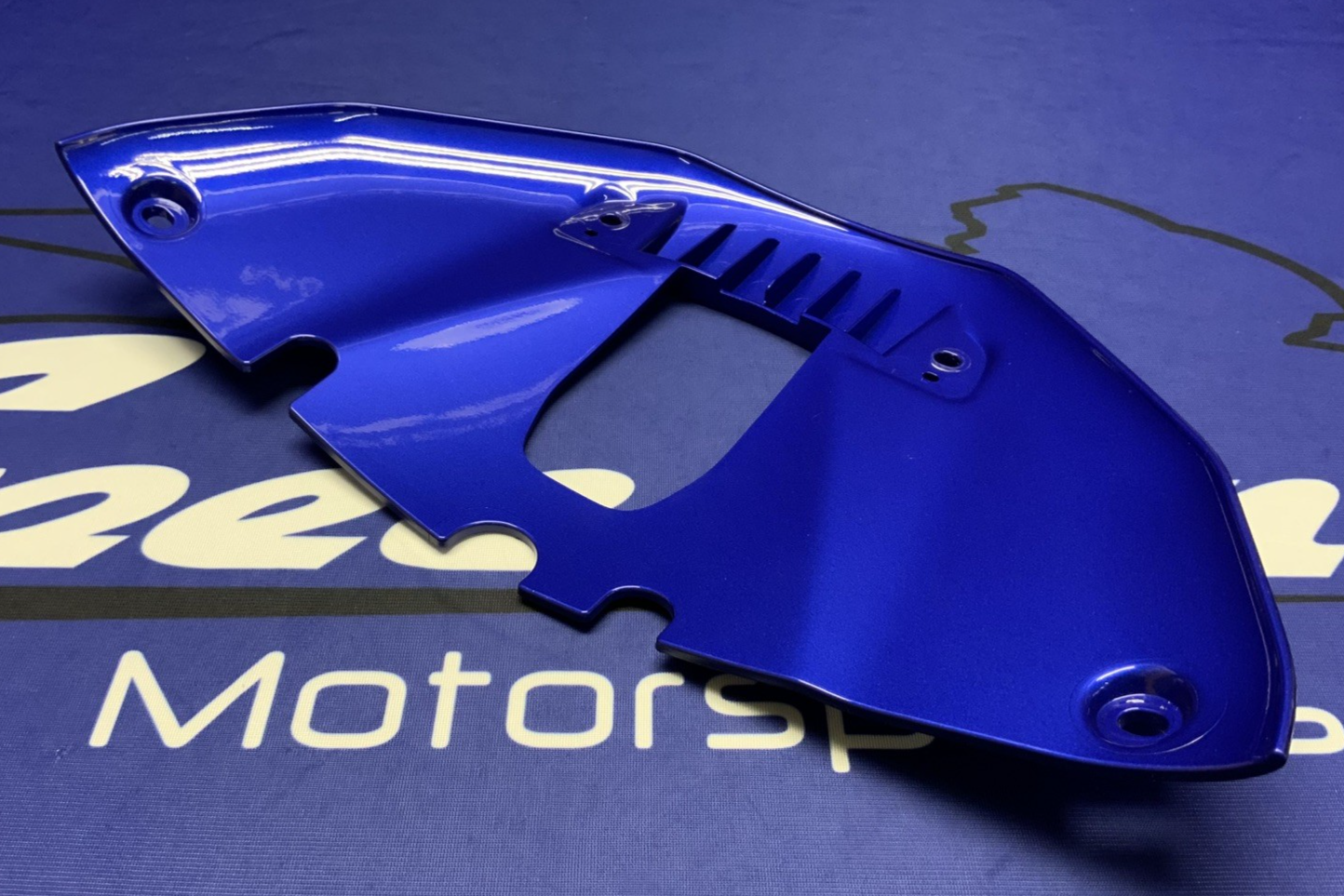 Yamaha Front Plate Cover Fairing (Blue) YZF-R7 2022-2025 OEM BEB-28361-00-P0