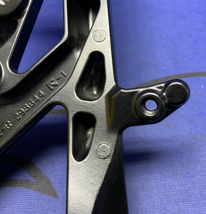 Suzuki Right Passenger Foot Rest GSX-8R/S 2023-2025 OEM 43811-25L00