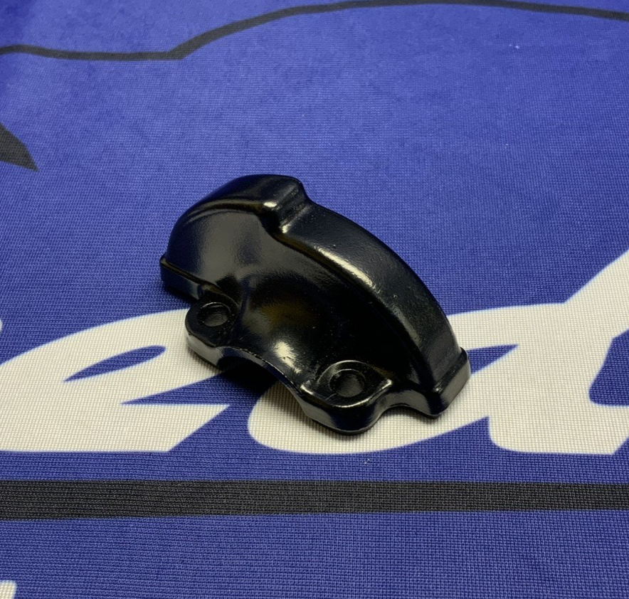 Yamaha Throttle Grip Cover Cap YZ125 1985-1995 OEM 431-26282-02-00