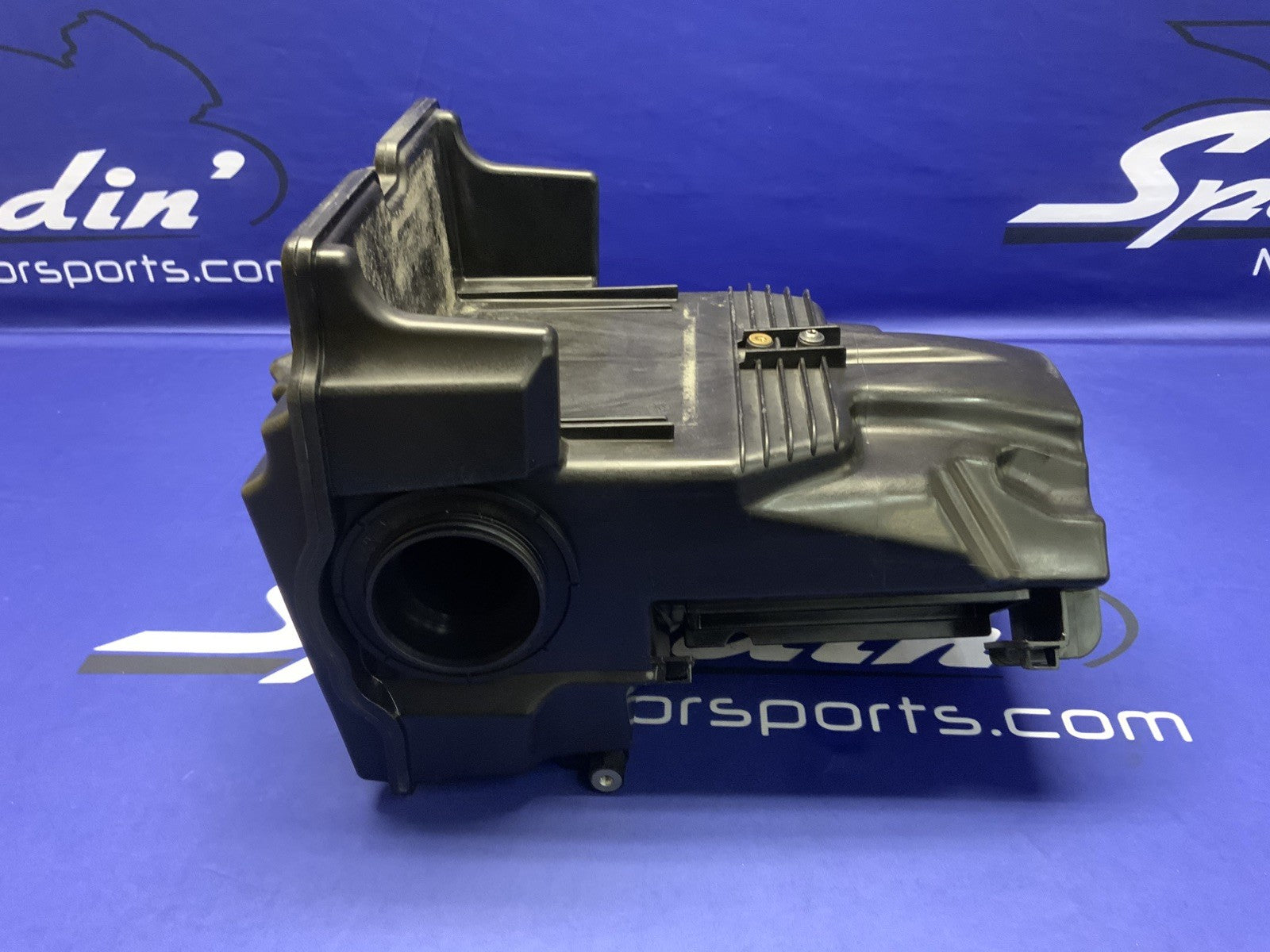 BMW Airbox Air Intake Assembly R1200GS 2004-2010 OEM 13717672506