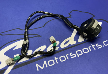 Kawasaki Right Handlebar Switch Assembly ZX-10R/RR 2021-2025 OEM 46091-0585