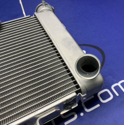 Suzuki Radiator Assembly (Gray) GSX-8R/S 2023-2025 OEM 17700-25L10