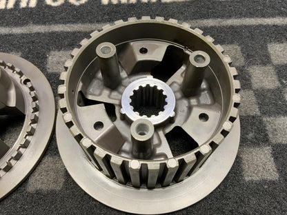 Ducati Inner Clutch Hub W/ Pressure Plate Panigale V2 2020-2025 OEM 19610533A-2