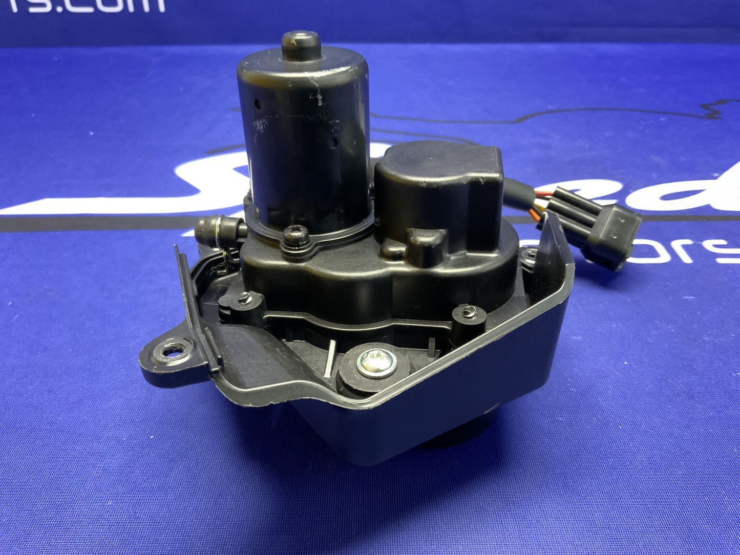 Ducati Exhaust Servo Motor Panigale V2 2020-2025 OEM 59340301C-2