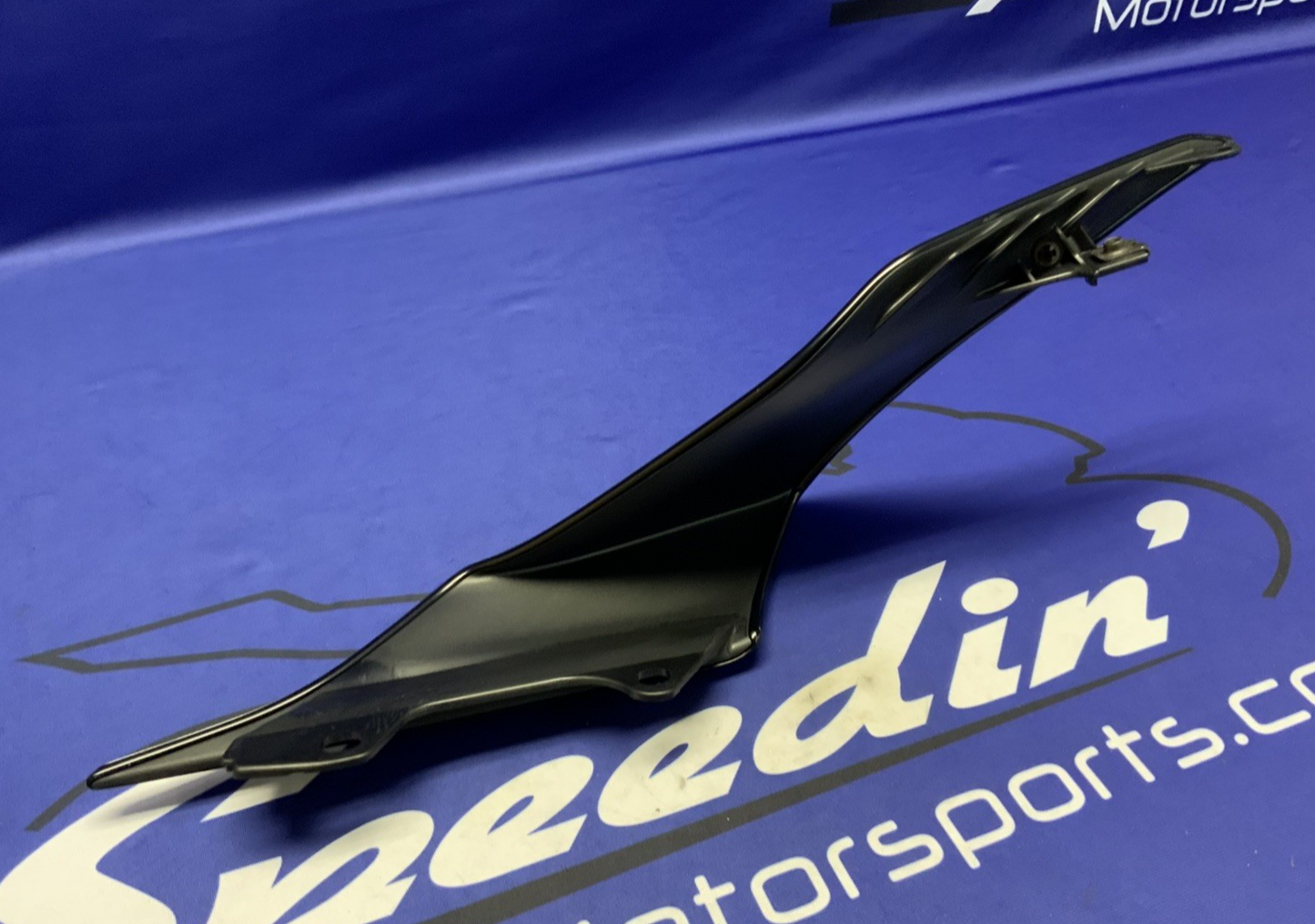 Yamaha Right Tail Fairing YZF-R6 2017-2026 OEM BN6-21721-00-P1