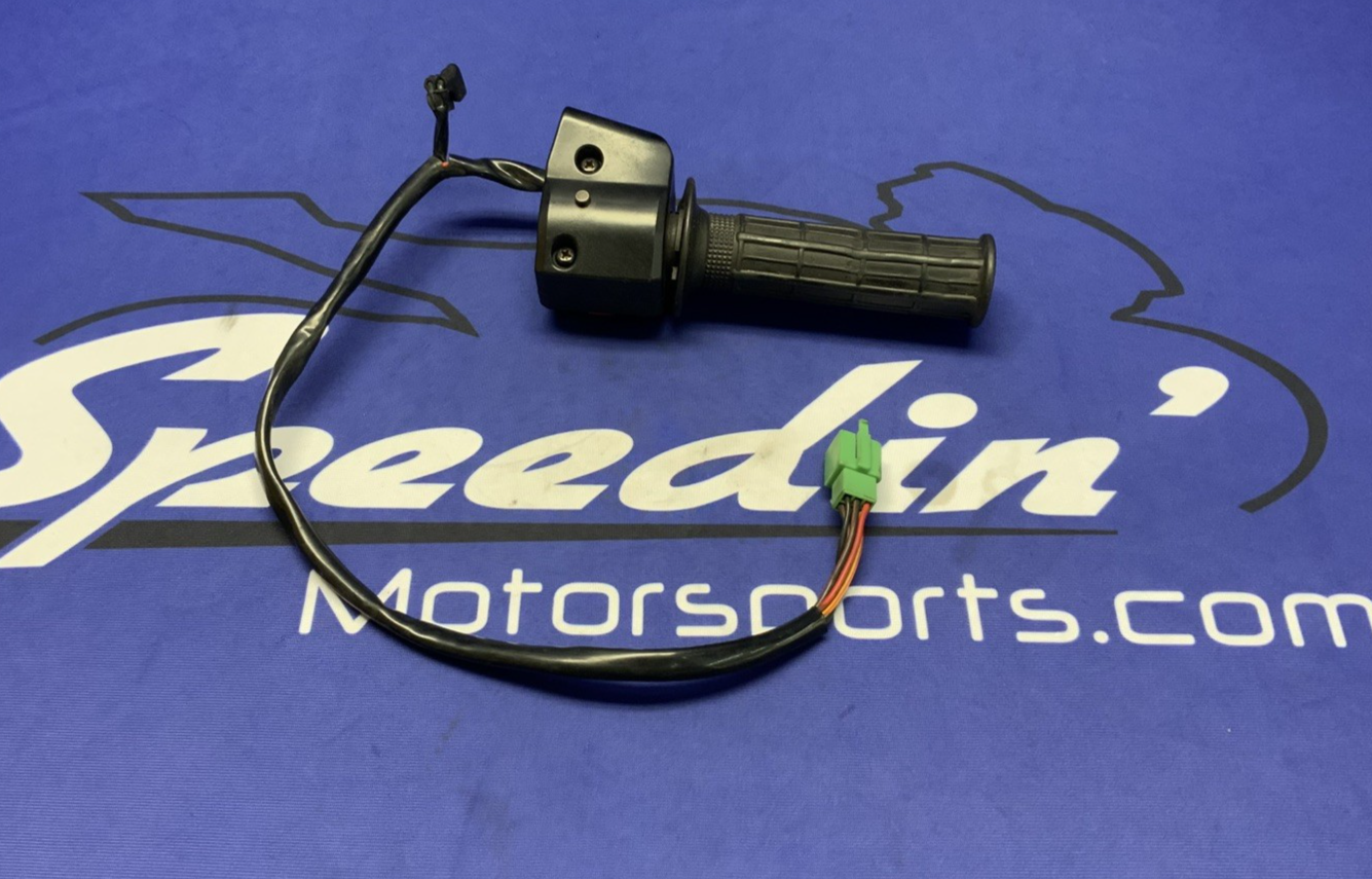 Kawasaki Right Hand Switch Assembly Ninja 1000R ZX1000A 1986-1987 OEM 46091-1335