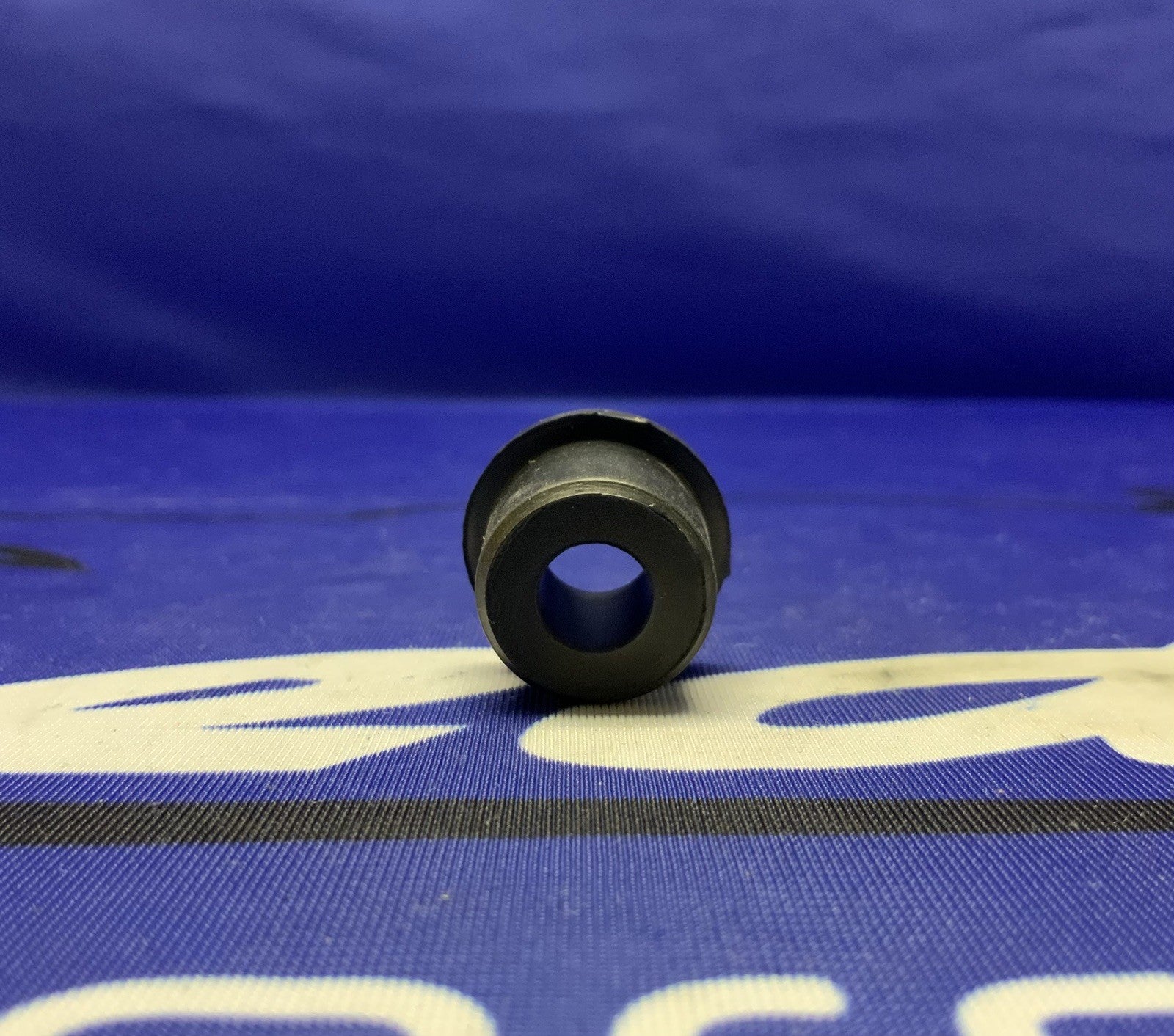 Yamaha Fuel Tank Mounting Damper YZF-R6 2006-2026 OEM 5VY-24181-00-00