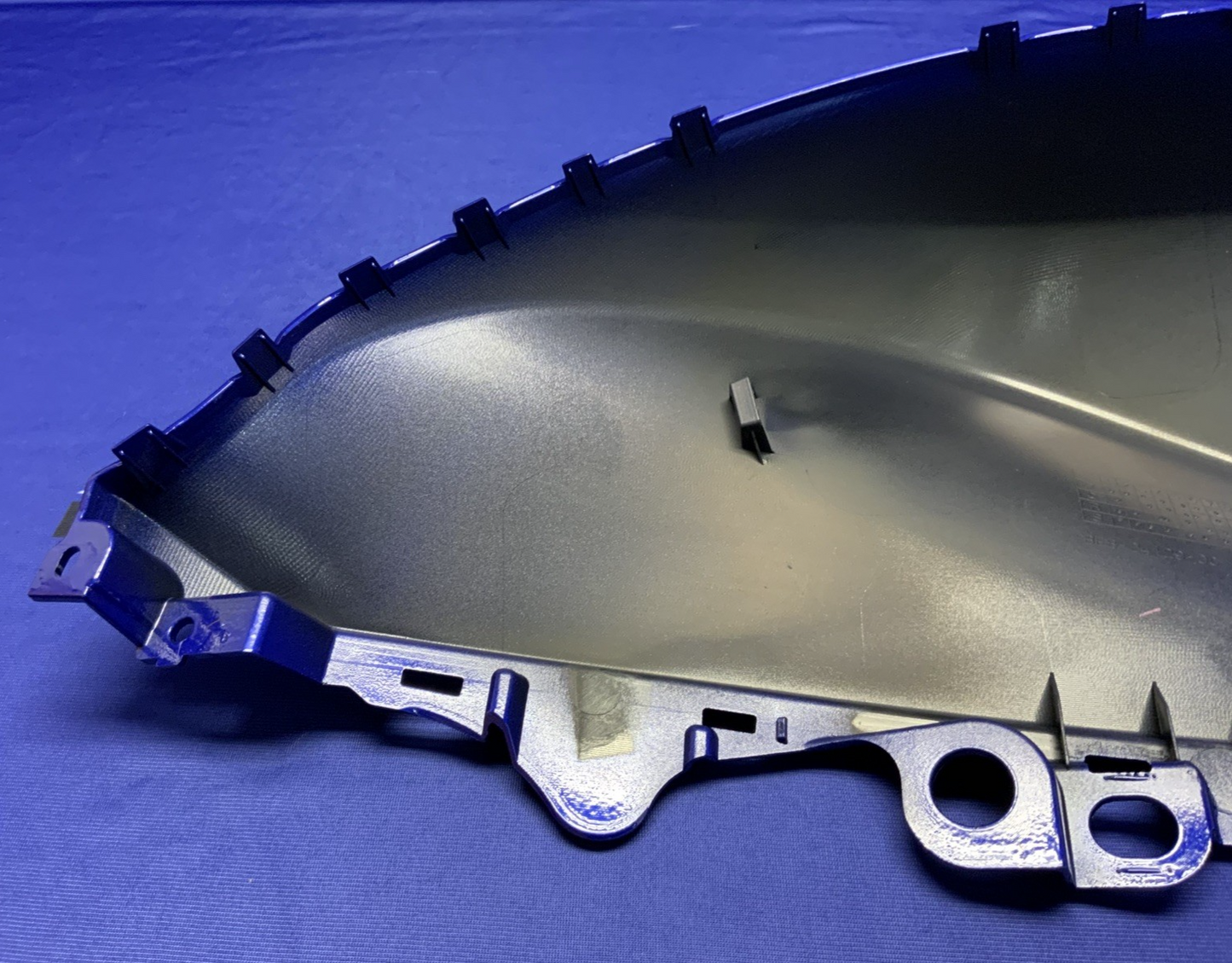 Yamaha Left Tank Fairing (Blue) YZF-R7 2022-2025 OEM BEB-24129-00-P0