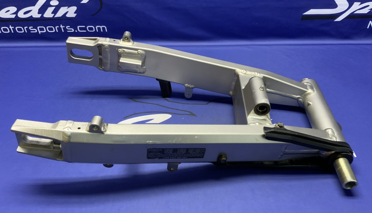 Kawasaki Swingarm Assembly ZX-6R 2003, 2004 ZX-6RR 2003 OEM 33001-1636-458