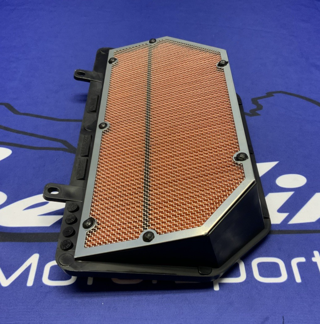 Suzuki Air Filter Assembly GSXR 1000 2017-2025 OEM 13780-17K00