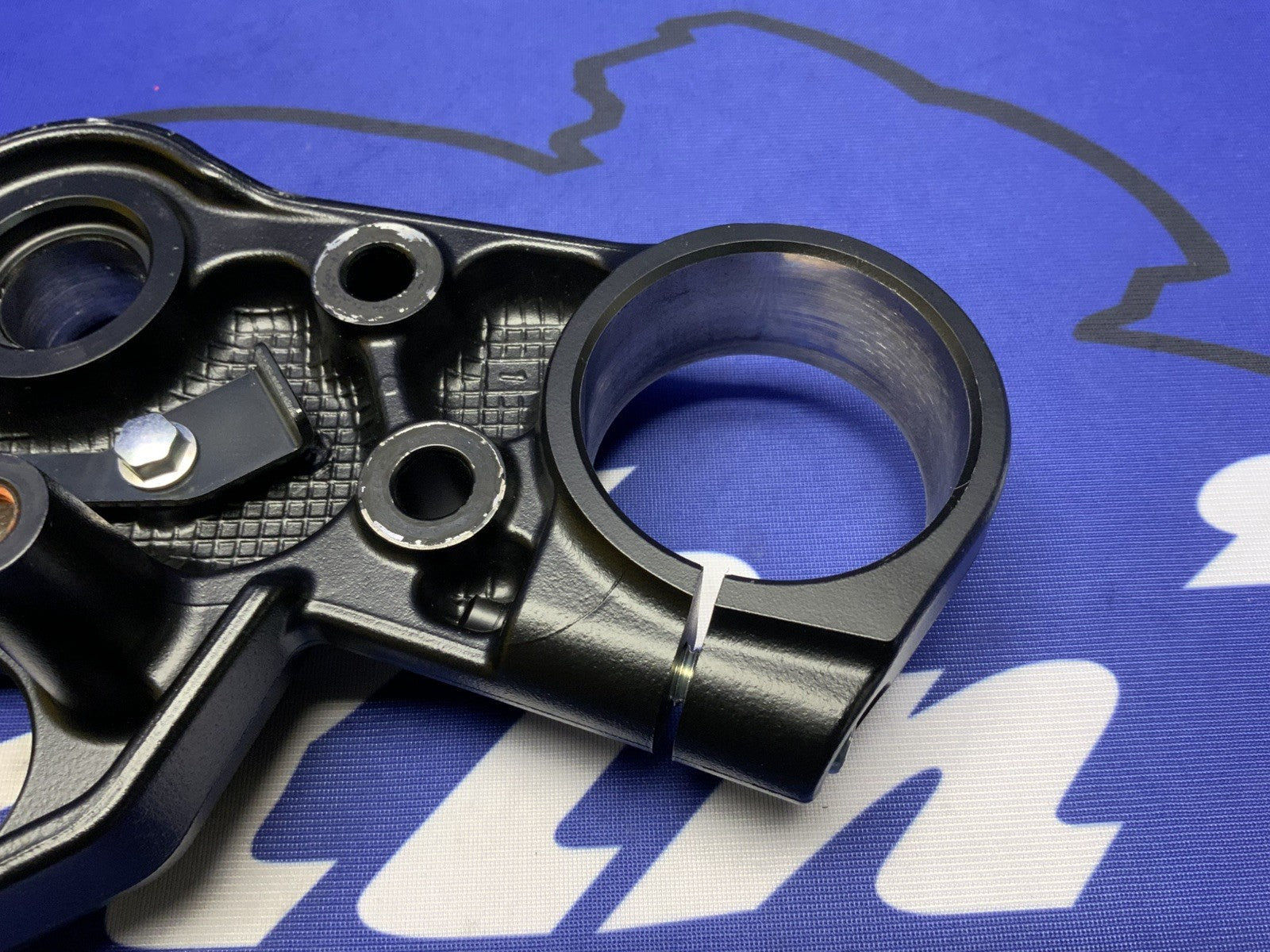 Suzuki Top Triple Clamp GSX-8R 2024-2026 OEM 51311-25L10-291