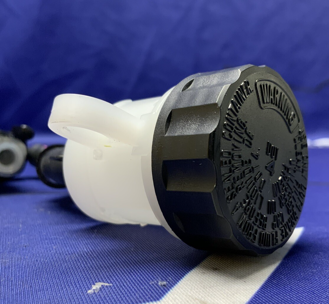 Kawasaki Rear Brake Master Cylinder ZX-4R/RR 2023-2025 OEM 43015-0784