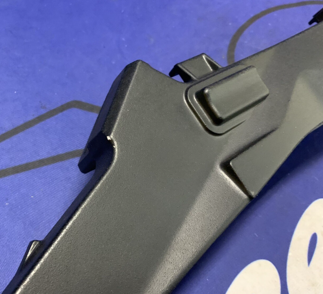 Suzuki Right Subframe Rail (Race) GSXR 600/750 2011-2025 OEM 41211-14J00-YUG