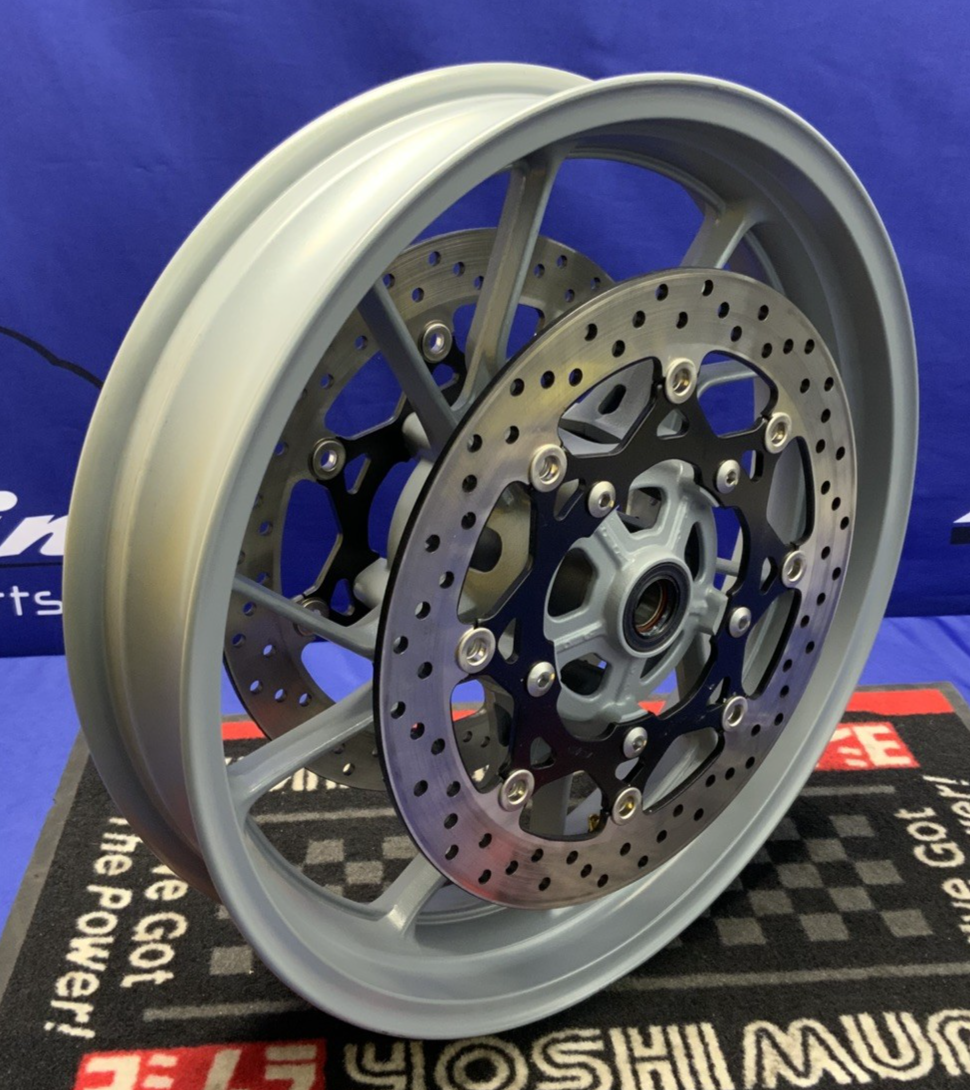 Suzuki Front Wheel W/ Rotors (Matte Gray) GSX-8R 2024-2026 OEM 54111-25L00-QZP-1