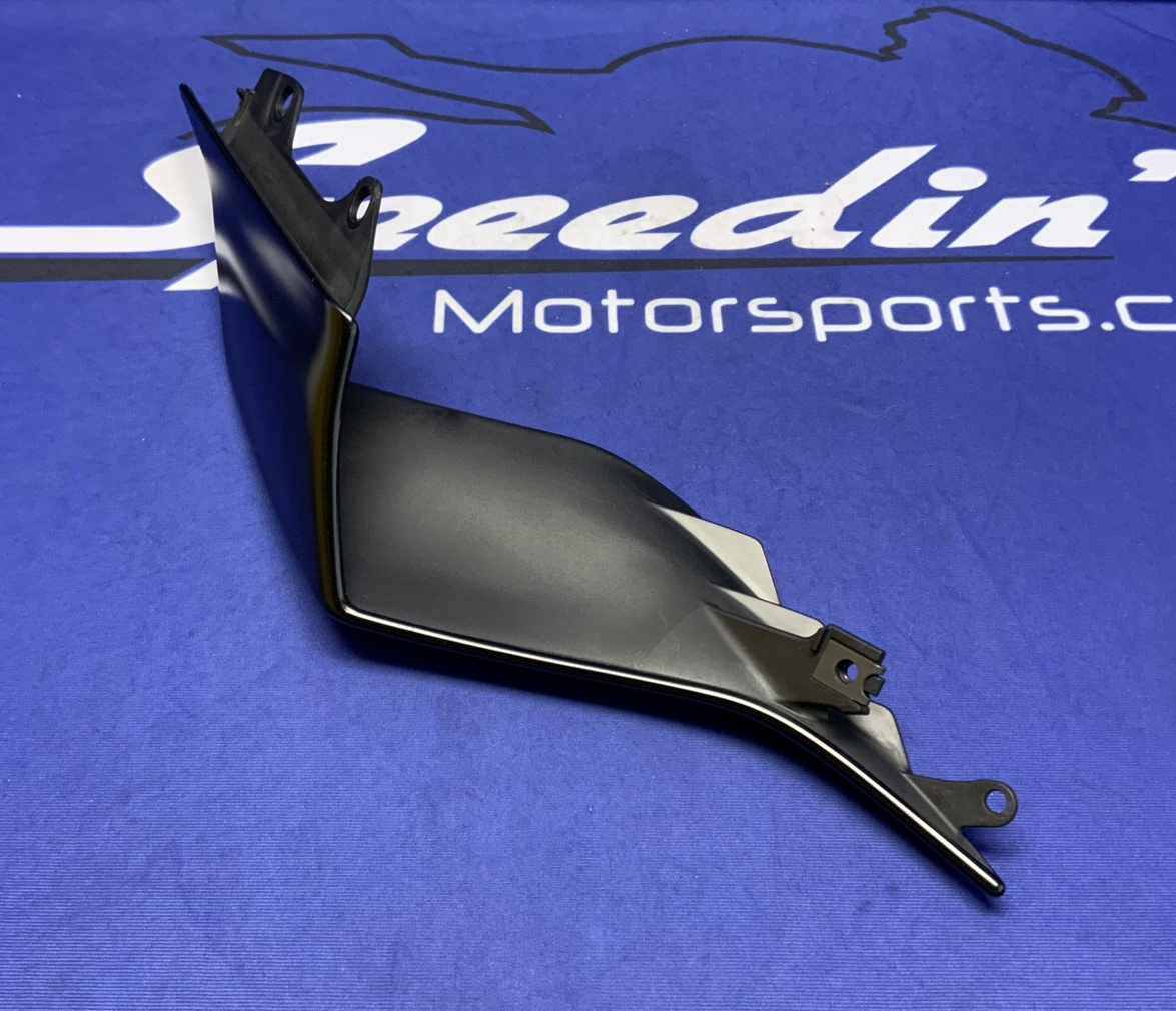 Yamaha Right Tail Fairing YZF-R6 2023-2026 OEM BN6-21721-00-P1-2