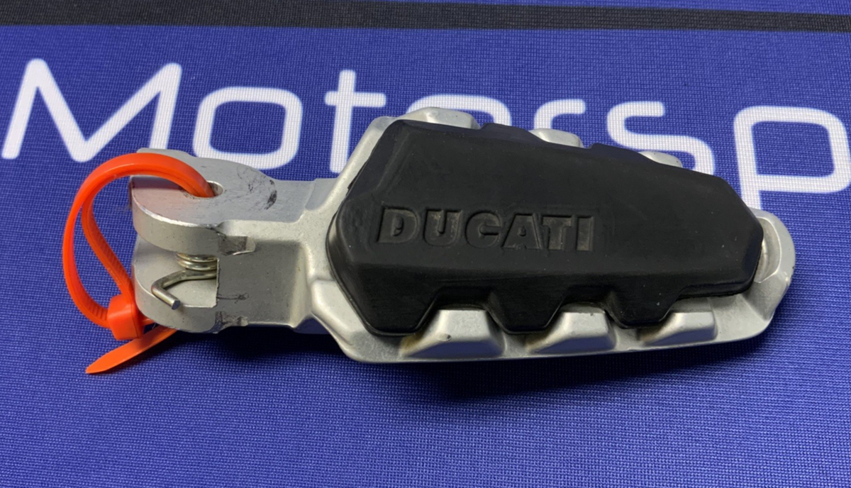Ducati Right Rider Footrest Scrambler Desert Sled 2019-2023 OEM 46411081AA