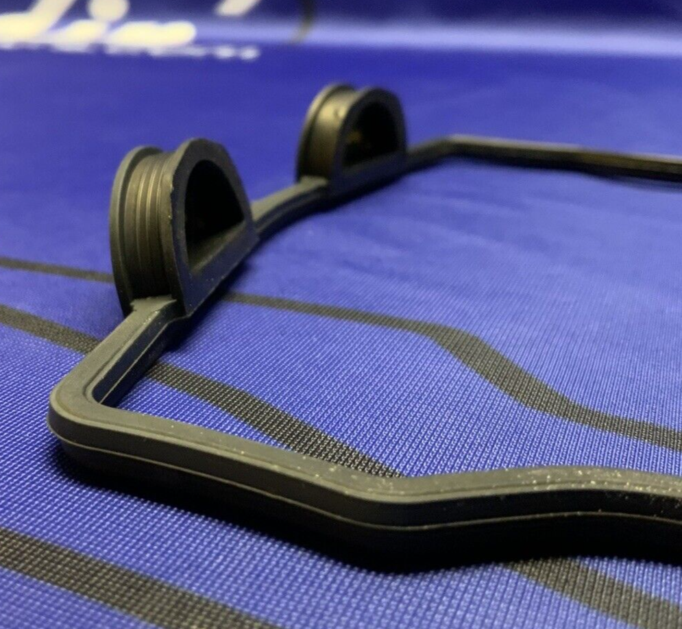 Suzuki Cylinder Head Valve Cover Gasket GSXR 600/750 2006-2025 OEM 11173-01H00