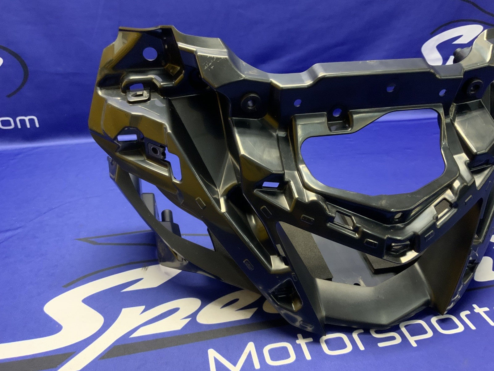 Yamaha Front Headlight Cowling YZF-R6 2017-2026 OEM BN6-2830A-00-00-1